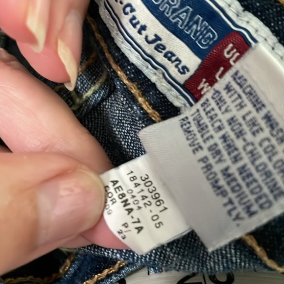 Old Navy Ultra Low Waist Boot-Cut Stretch Jeans - Picture 8 of 8